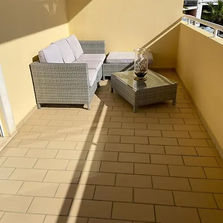 2 Bedrooms Vale Parra Praia Da Gale In A Privat Condominio Guia (Faro)