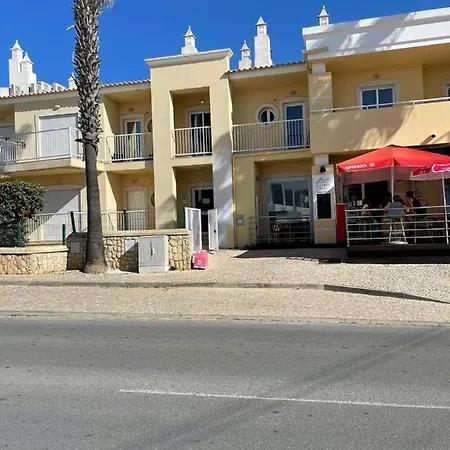 2 Bedrooms Vale Parra Praia Da Galé In A Privat Condomínio Apartamento *