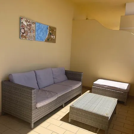 2 Bedrooms Vale Parra Praia Da Galé In A Privat Condomínio Apartamento *